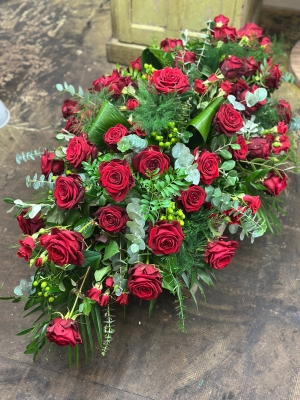 Coffin Spray : All Roses