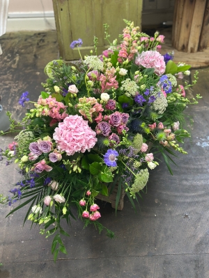 Coffin Spray: Country Garden