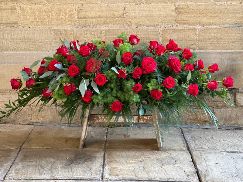 Coffin Spray : All Roses