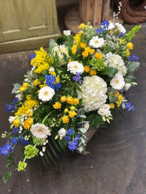 Coffin Spray: Yellow, White and Blue