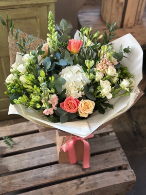 The Bluebell ‘Peaches and Cream’ Bouquet