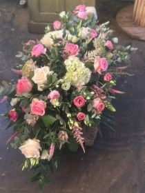 Coffin spray : Pink & White